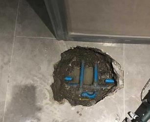 越秀阳台漏水维修公司分享下暖气管道漏水的原因有哪些